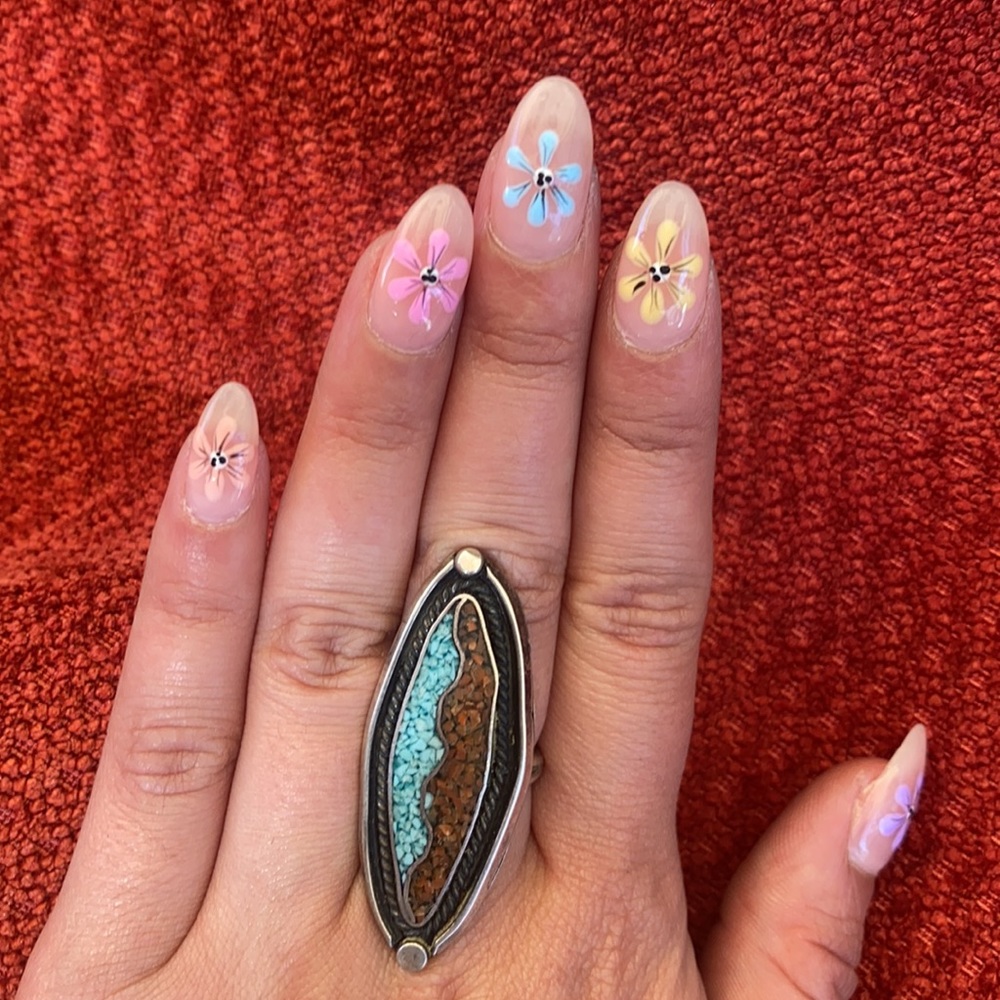 🛑❗️SOLD ❗️🛑 Oval turquoise and orange statement ring